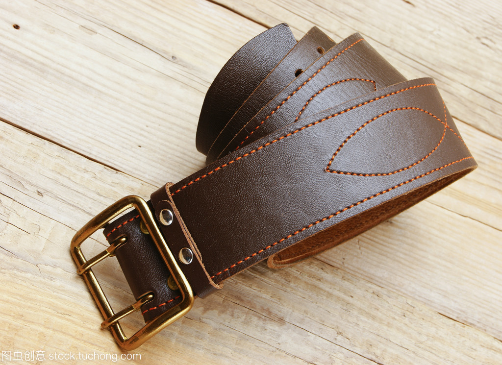 皮革腰带 时尚与实用的完美融合